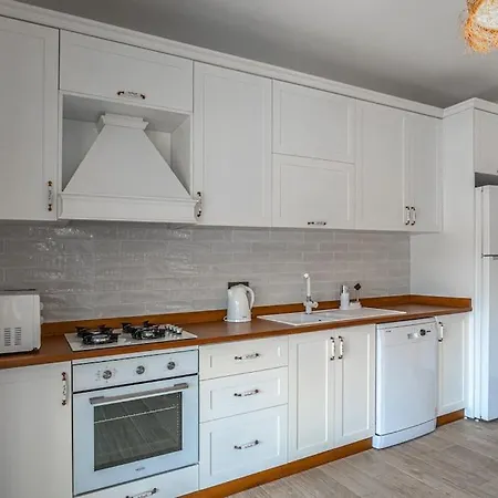 Superb 3br W Pool Gumusluk *